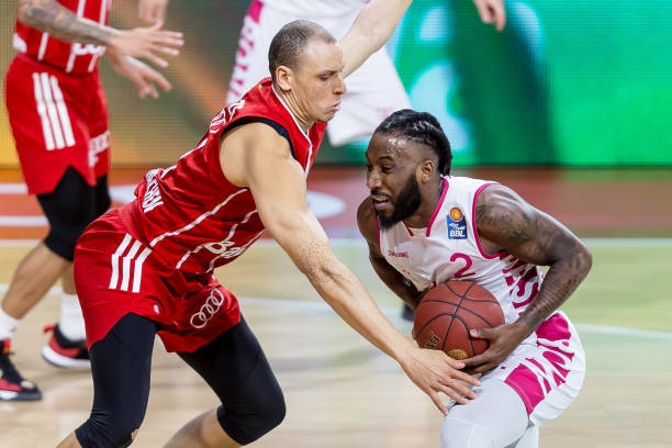 据球员在赛 据球员在赛