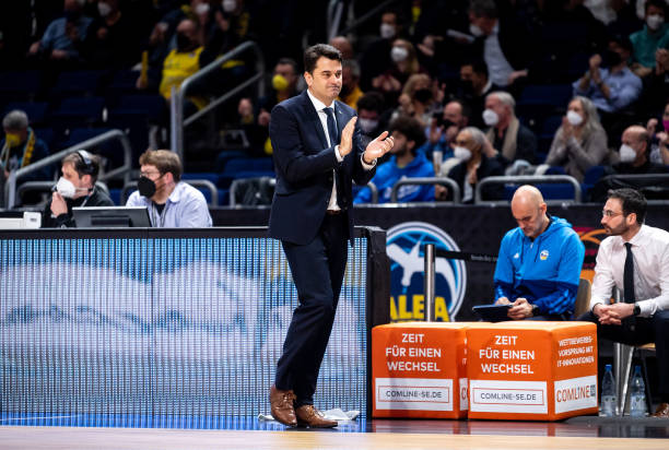 专家对他们 专家对他们