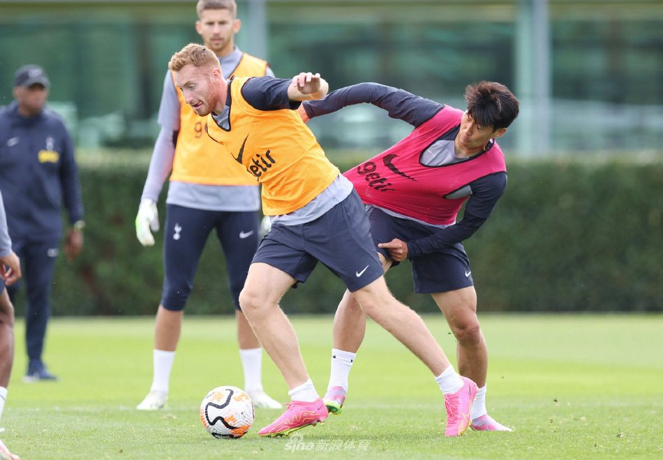 队协作的重 队协作的重