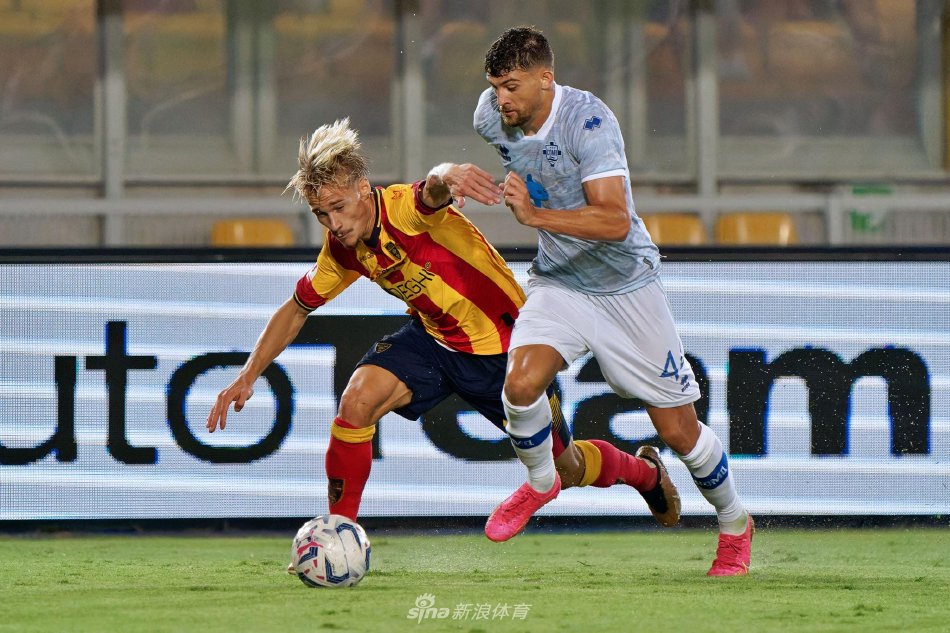 打破对手的 打破对手的